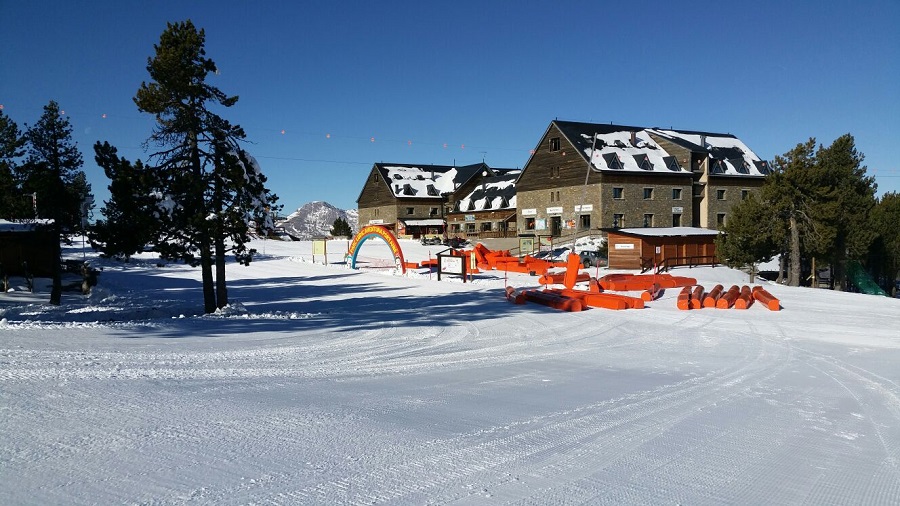 Todas las estaciones de esquí de FGC abrirán para el Puente de Diciembre