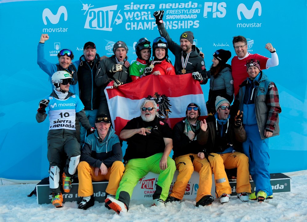 Los austríacos Andreas Prommegger y Daniela Ulbing se llevan el oro en el slalom paralelo