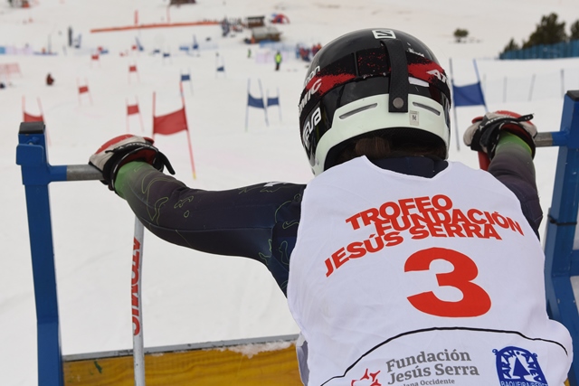 El Trofeo Fundación Jesús Serra une deporte y formación en Baqueira Beret