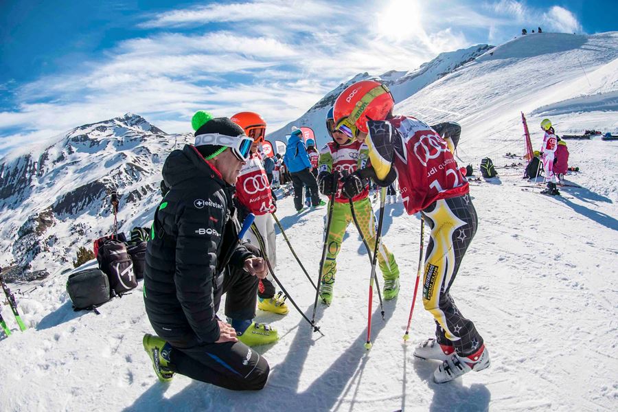 Cerler acoge la prueba final del circuito de esquí alpino Audi quattro Cup de 2018