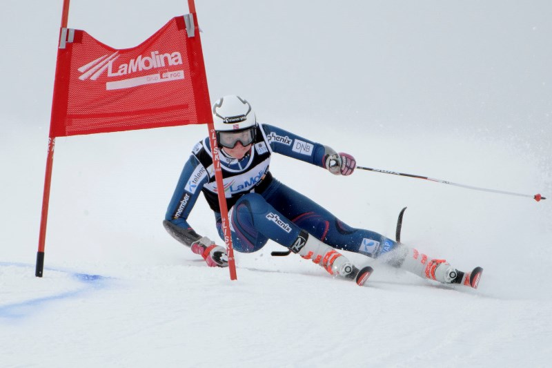 La noruega Thea Louise Stjernesund gana la primera prueba de gigante de la Copa de Europa FIS de esquí alpino femenino