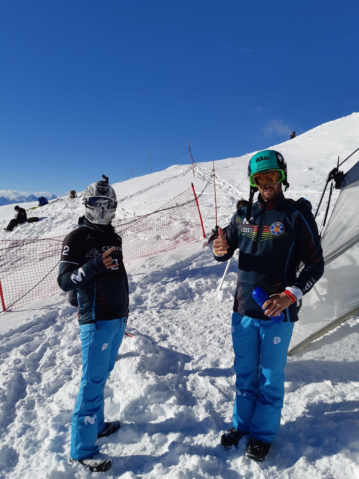 Los riders de snowboard cross, a por todas en la Copa del Mundo de Cervinia