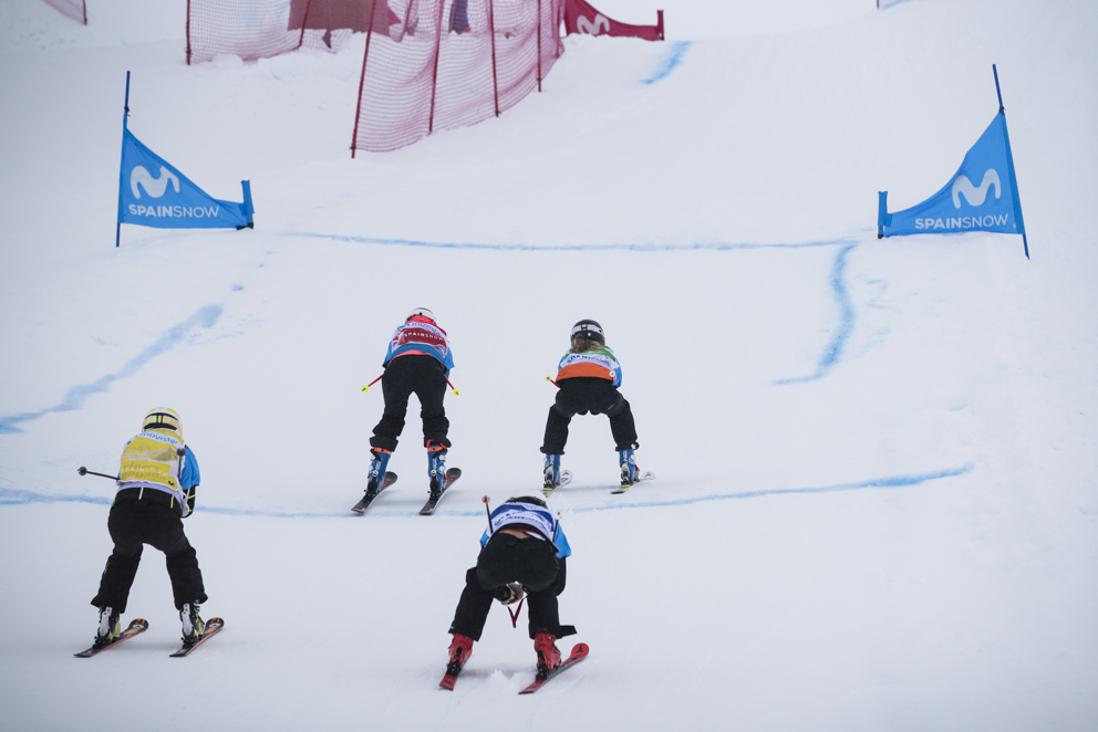 Gran primera fase de la Copa de España Movistar de snowboardcross y skicross en Formigal