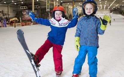 ¡Ya nieva en Madrid! Comienzan las clases extraescolares de la SkiSchool en SnowZone