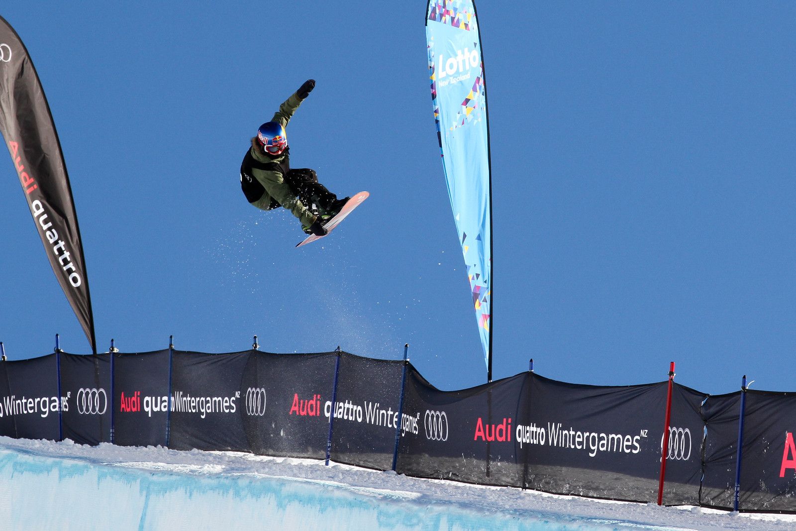 Snowboarders españoles en Ctos. del Mundo en Austria