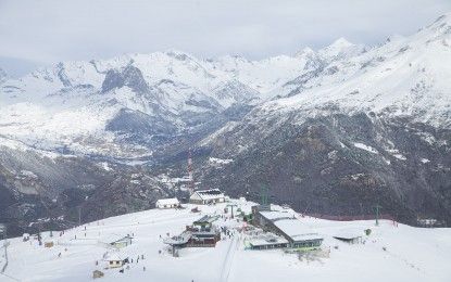 Bus blanco a Panticosa