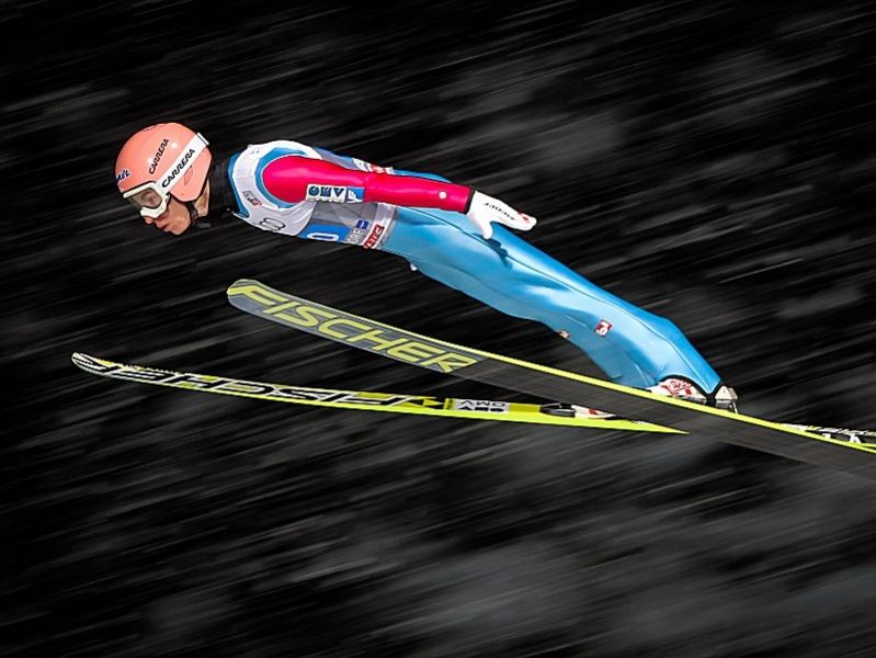 Stefan Kraft vence en los 4 trampolines
