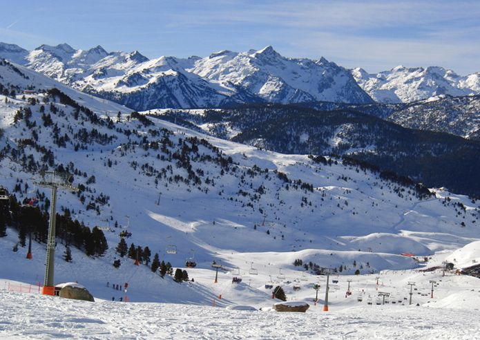 Baqueira recibe a los Reyes Magos abriendo el 100% de su dominio