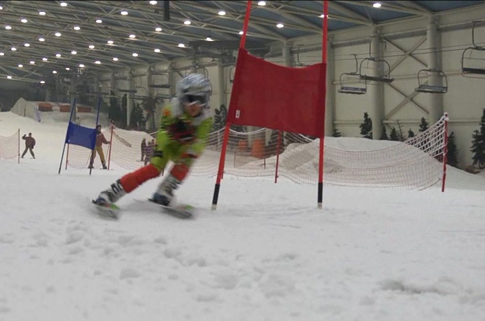 Madrid SnowZone celebra el I Trofeo Zimas Esquí Club