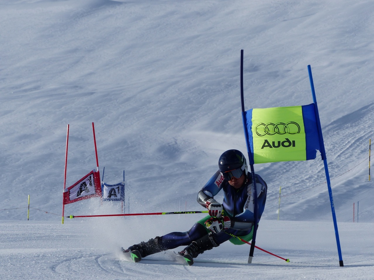 Primera experiencia en Copa del Mundo de esquí alpino para Juan del Campo en Sölden