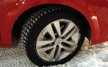 Programa TVE en SnowZone coparando neumáticos de invierno y normales