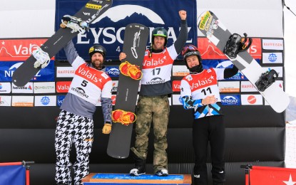 Victoria de Lucas Eguibar en la Copa del Mundo de snowboard cross FIS de Veysonnaz (Suiza)