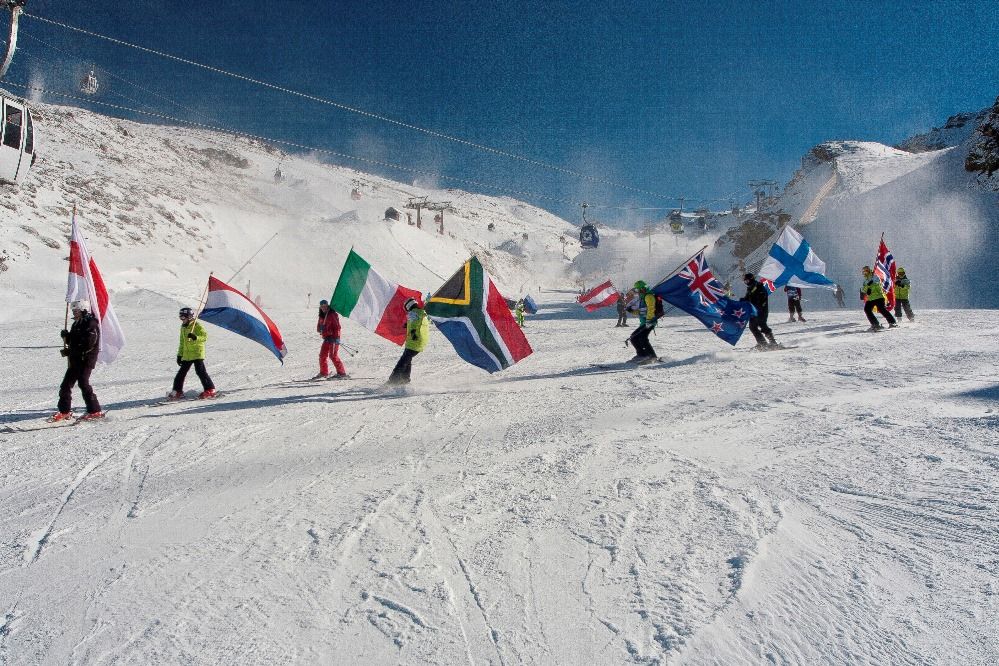 Sierra Nevada celebra el Día Mundial de la Nieve con todas las zonas abiertas y productos para iniciación