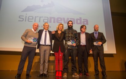 Sierra Nevada premia a Regino Hernández