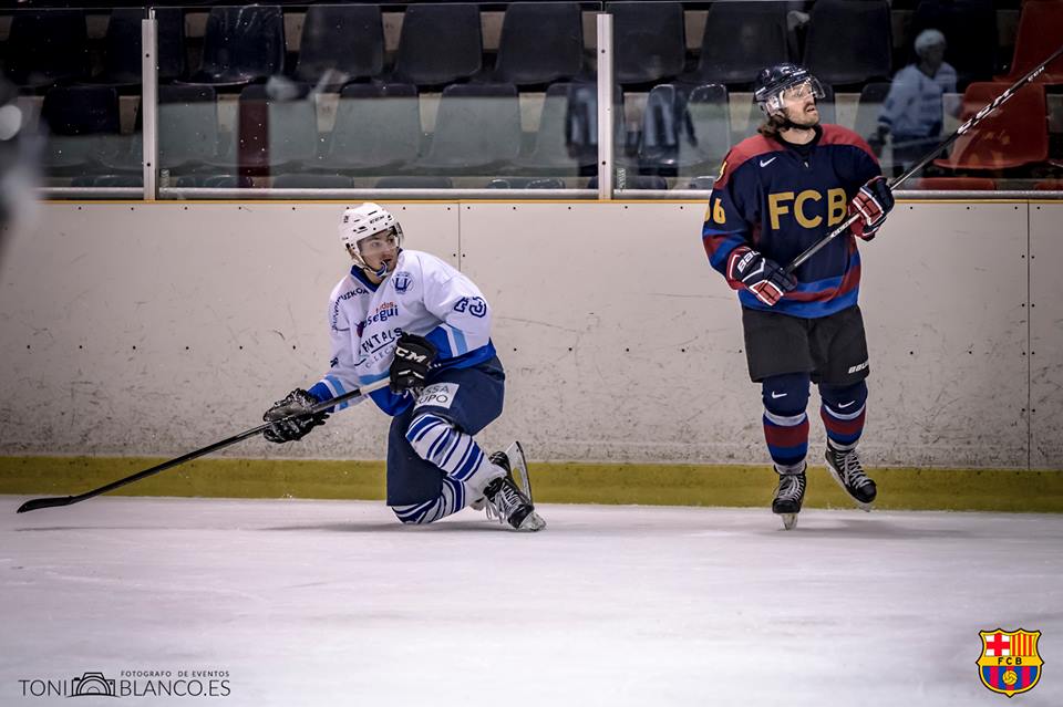 Jornada intensa de Hockey Hielo tras la nevada