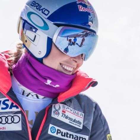 Lindsey Vonn, Briko y Red Bull se unen para crear el casco Vulcano “RB LVF FIS 6.8” Edición Limitada