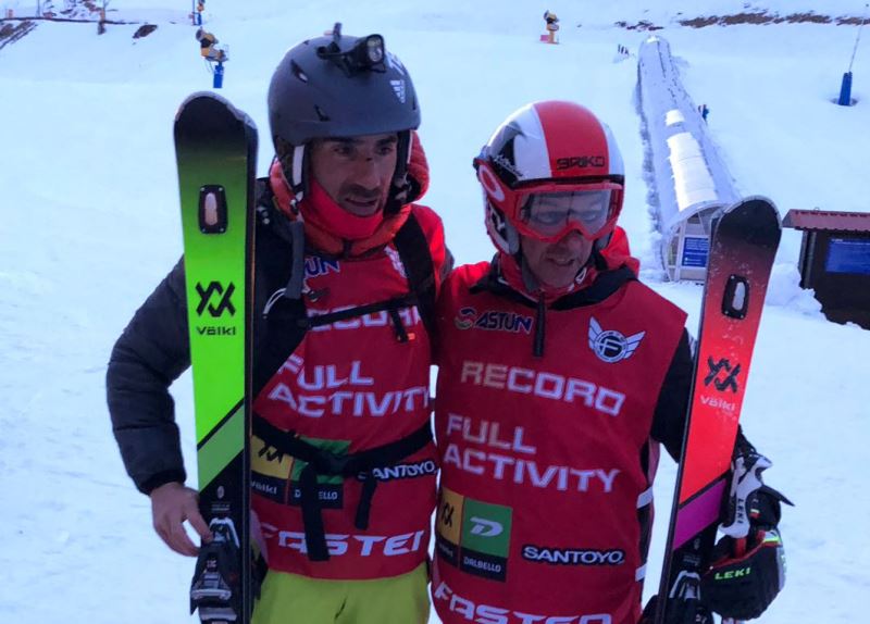 Luis Alberto Hernando y Javier Olave baten el récord mundial con 24h de esquí ininterrumpido en Astún