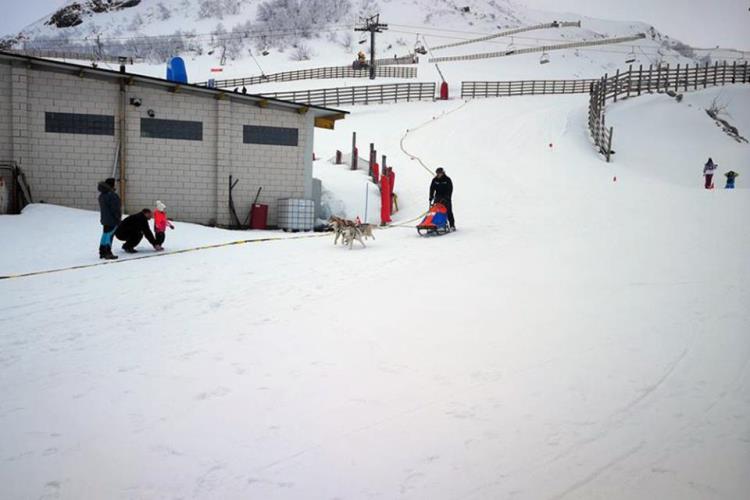 Fuentes de Invierno y Valgrande-Pajares registran una gran afluencia durante el fin de semana