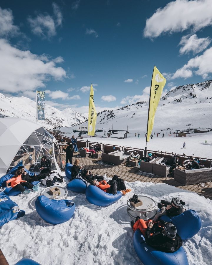 Vallnord – Ordino Arcalís presenta su «Spring Break»: esquí, música y aprendido-ski hasta el 30 de abril