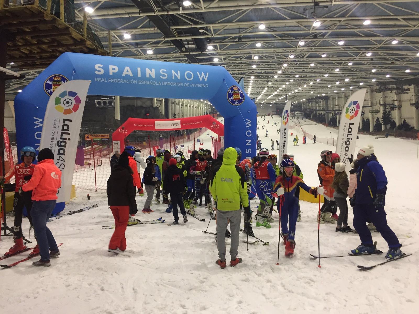 Madrid SnowZone, escenario de la Gala de los Deportes de Nieve y del emocionante Trofeo Spainsnow Apertura Copa España Audi U16 de esquí alpino
