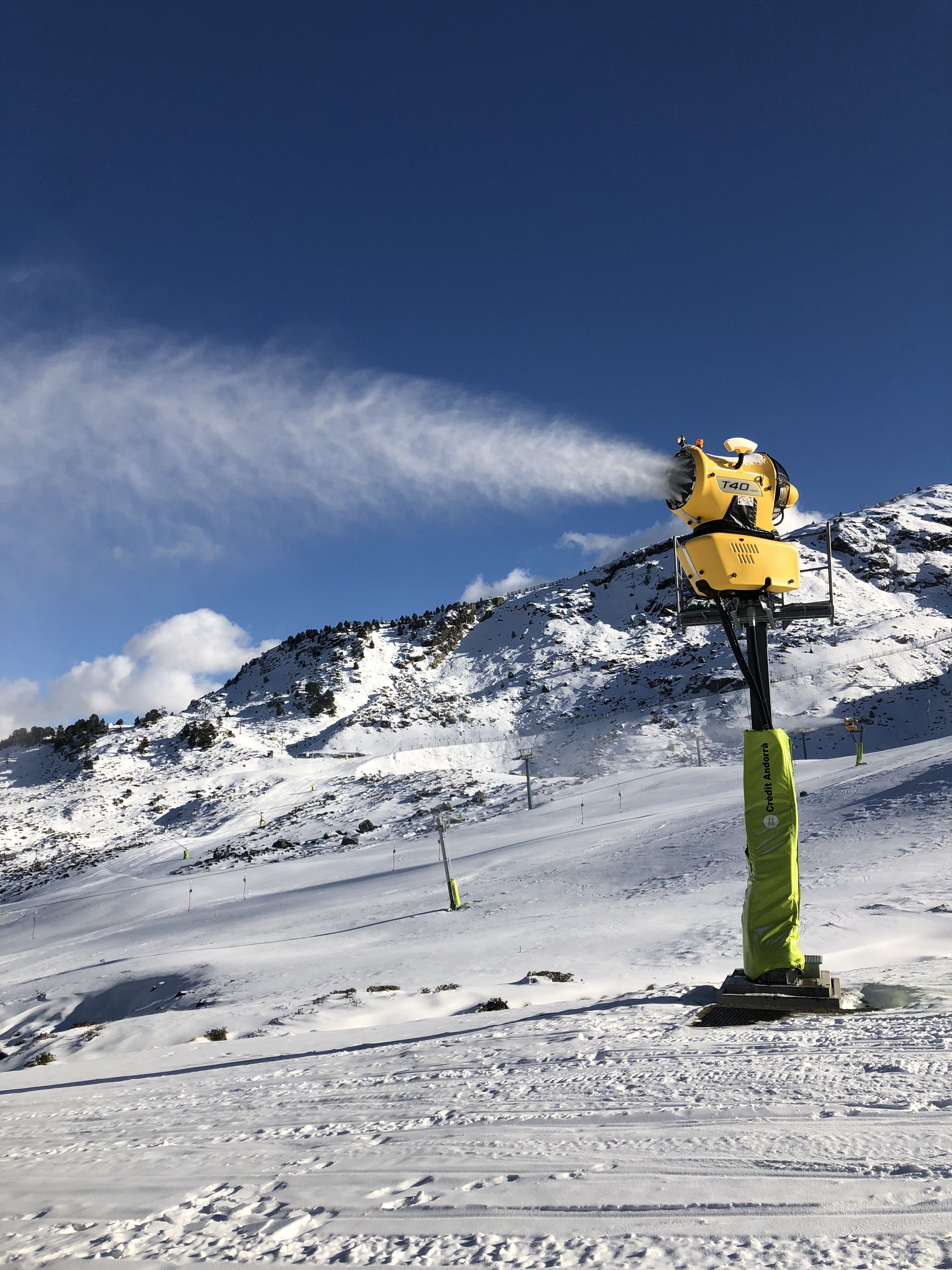 La falta de nieve en cotas bajas impide la apertura de Ordino Arcalís