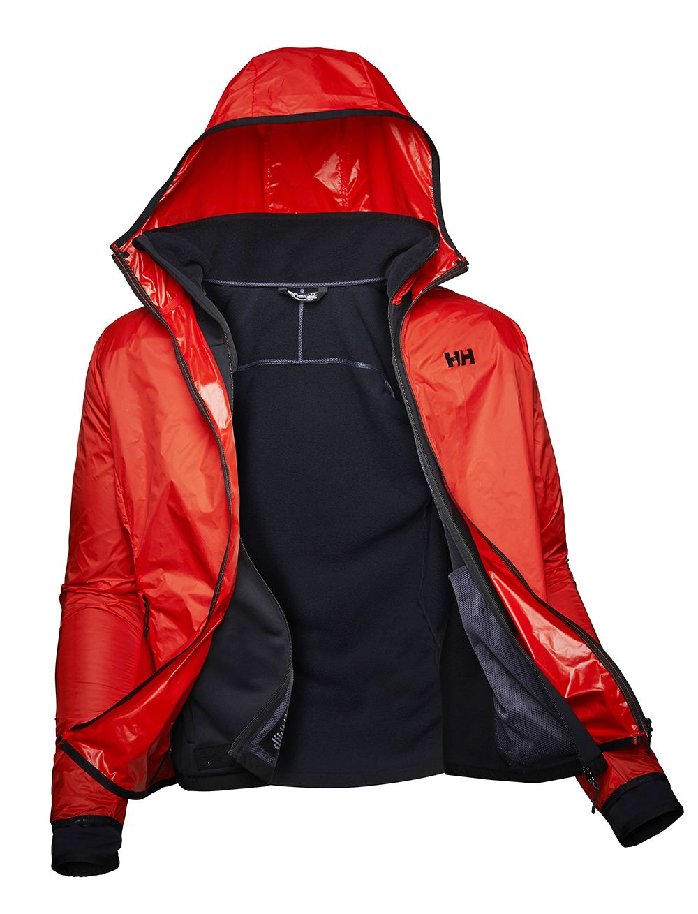 Helly Hansen amplía la categoría de capas intermedias con chaquetas técnicas para protegerte en condiciones cambiantes