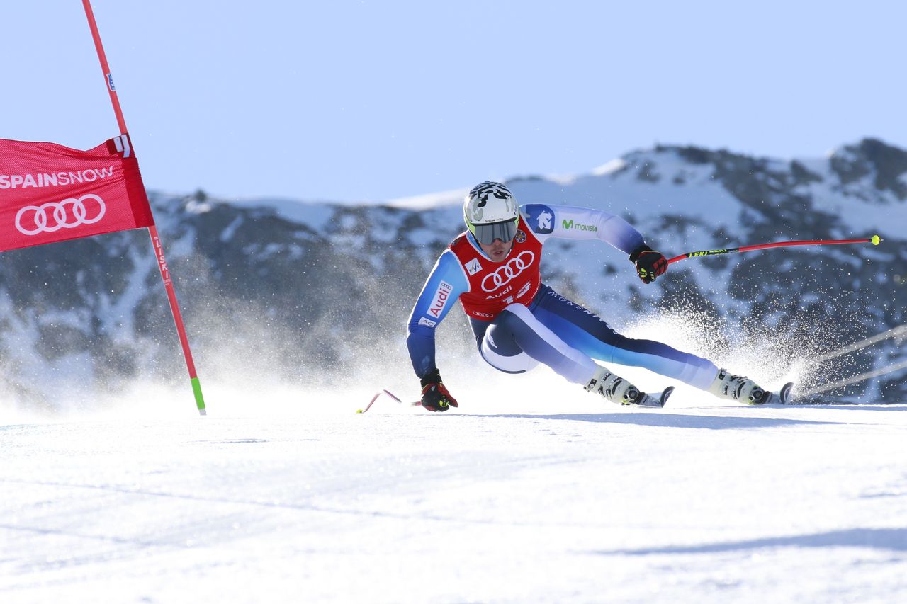 Núria Pau y Adur Etxezarreta, Campeones de España Absolutos de Súper-G