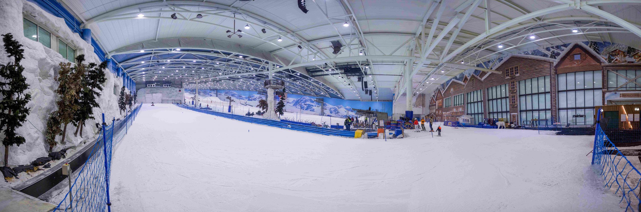 Snozone Holdings Ltd adquiere la pista de nieve indoor Madrid SnowZone