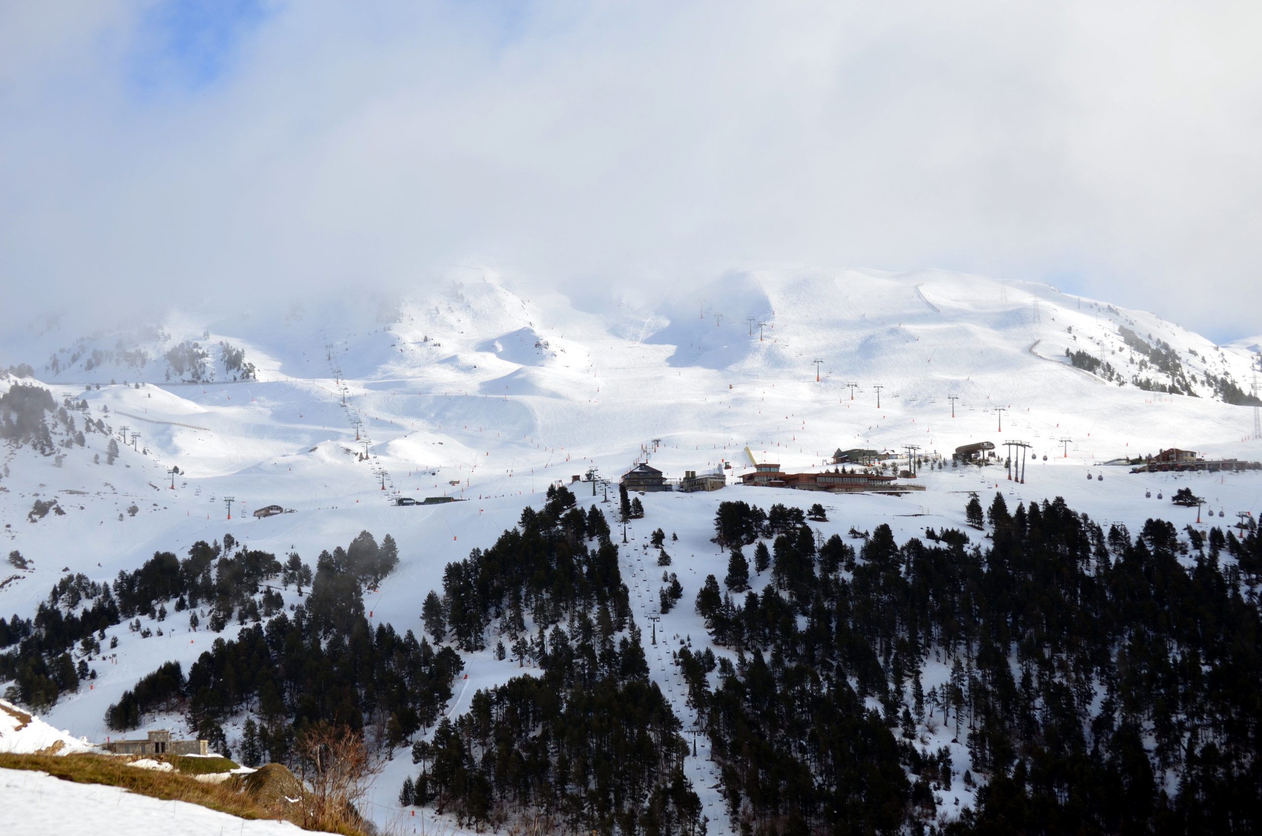 Baqueira Beret abre parcialmente las zonas de Bonaigua y Beret