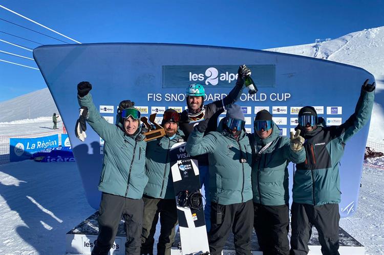 Gran podio de Lucas Eguibar en la Copa del Mundo SBX de Les Deux Alpes