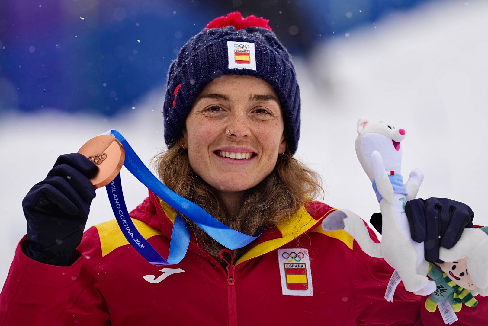 Ana Alonso, medalla de bronce en esquí de montaña